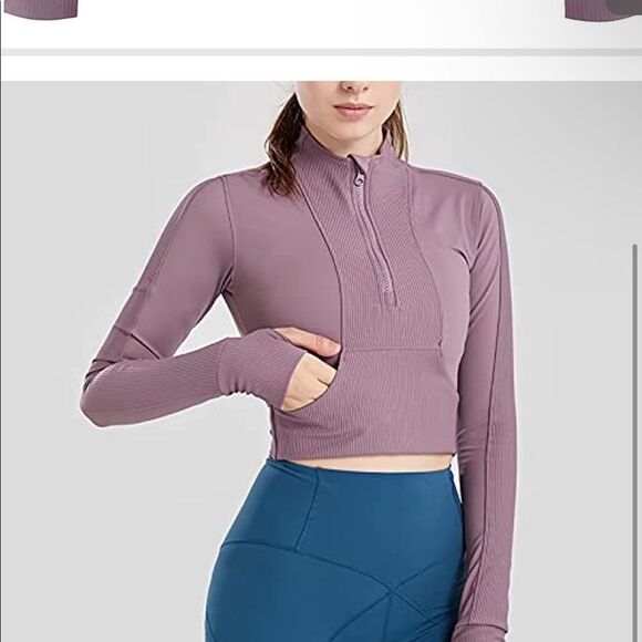 Amazon Cropped Workout Top - Picture 2 of 5